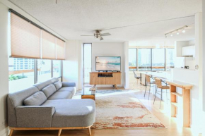 Mid Century Modern Tropical Getaway 30 plus night rental